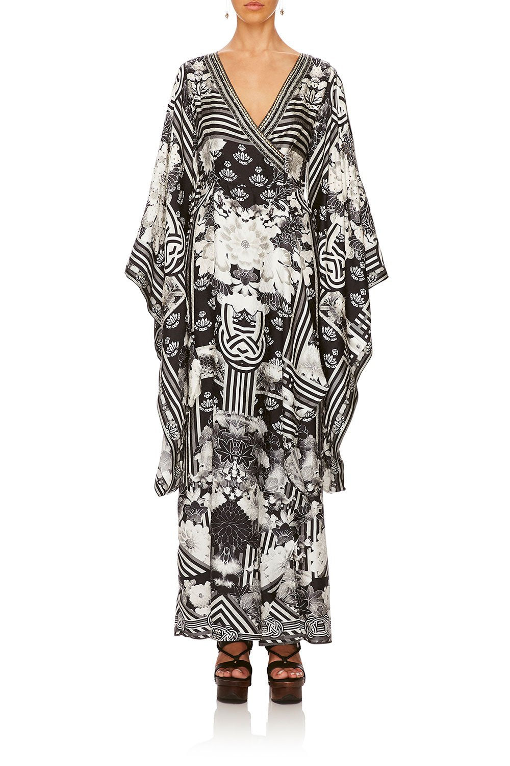 CAMILLA WILD MOONCHILD KIMONO W SPLIT SLEEVE