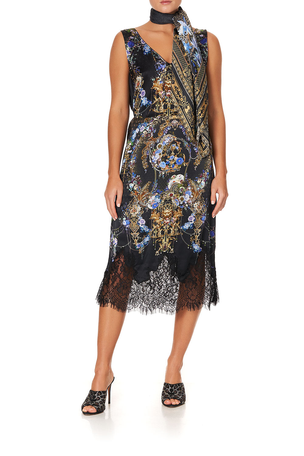 LARGE SQUARE SCARF PALACE PLAYHOUSE