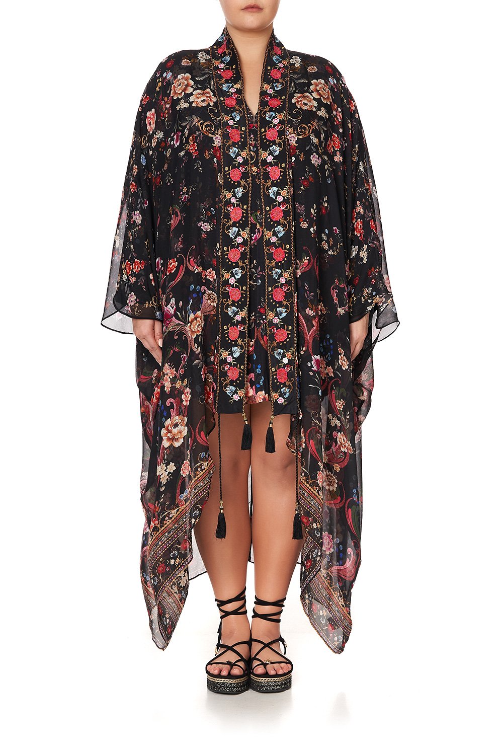 LAYER WITH KIMONO COLLAR A GIRL LIKE YOU