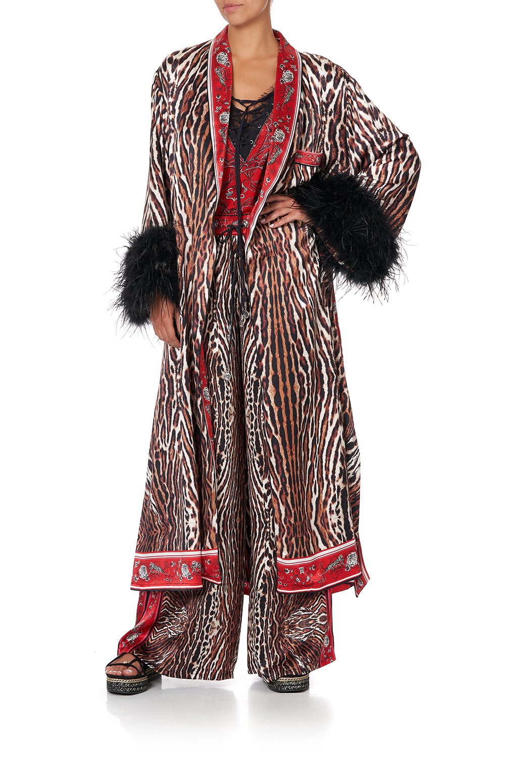 LONG ROBE WITH FLARED SLEEVE PIRATE PUNK