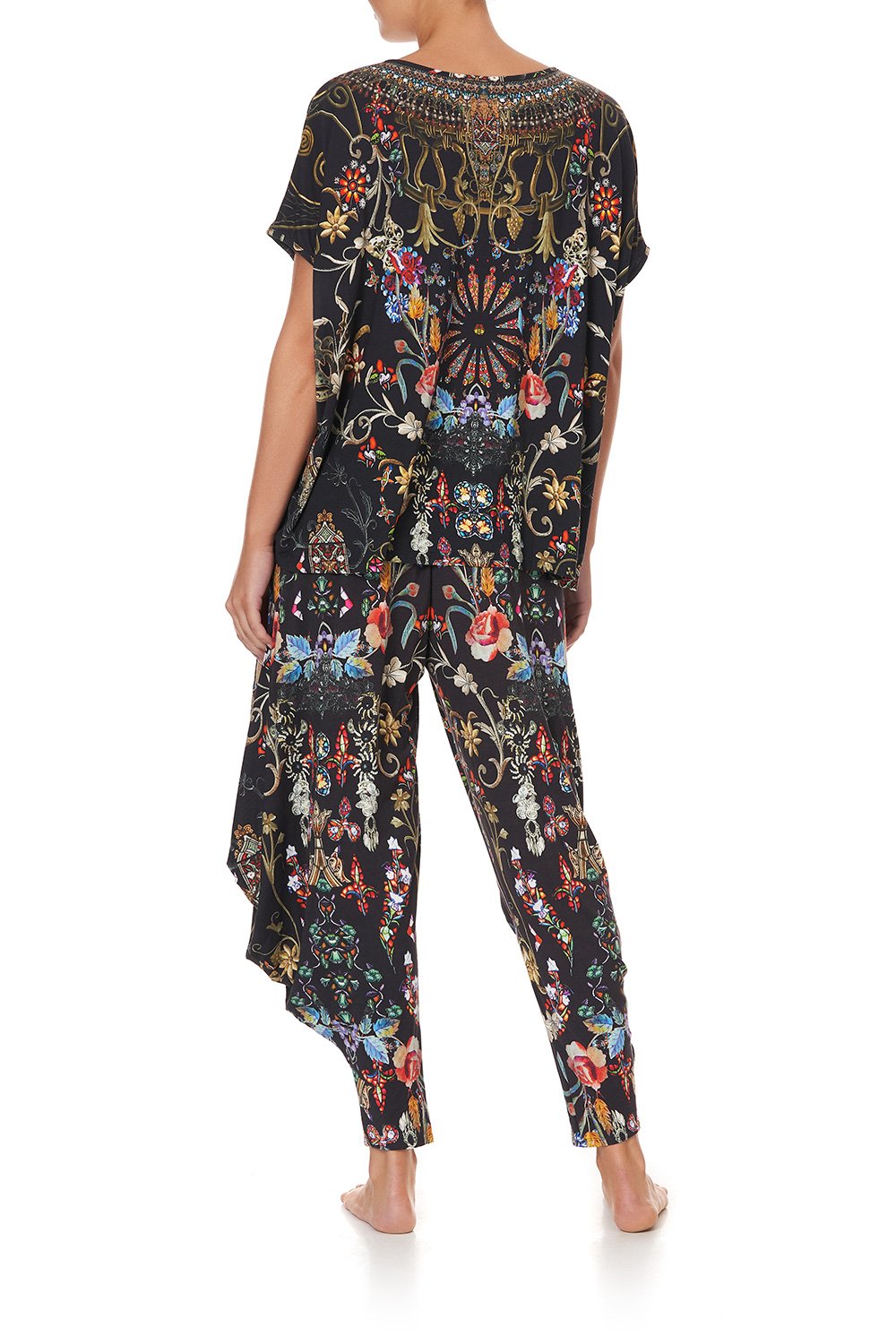 LOOSE FIT ROUND NECK TEE DANCING IN THE DARK