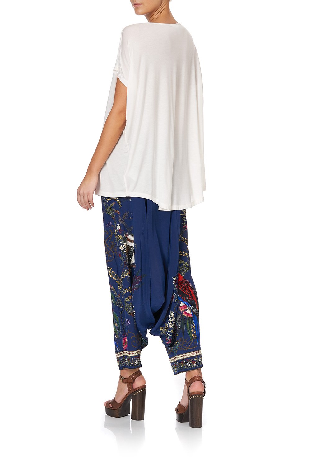 LOOSE FIT TEE WINGS IN ARMS