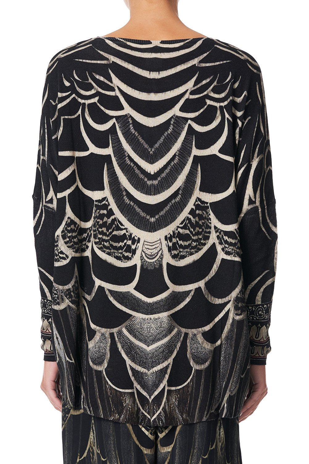 OVERSIZE LONG JUMPER UNDER A FULL MOON