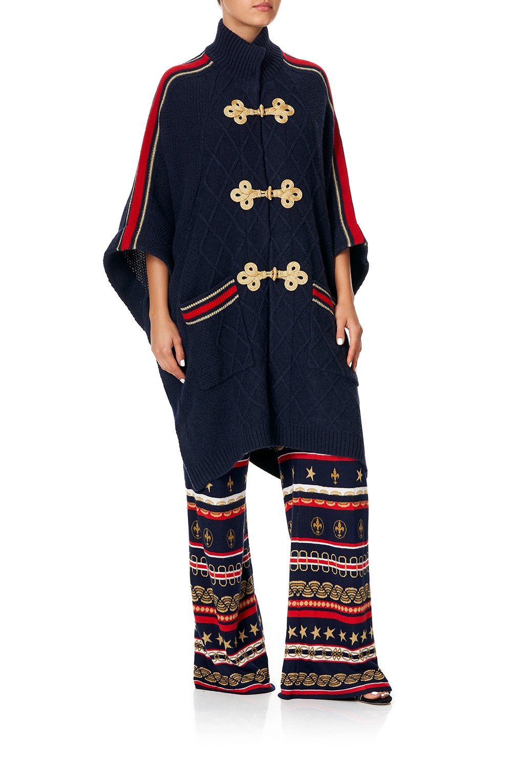 CAMILLA OVERSIZED CABLE KNIT COSTUME PARTY