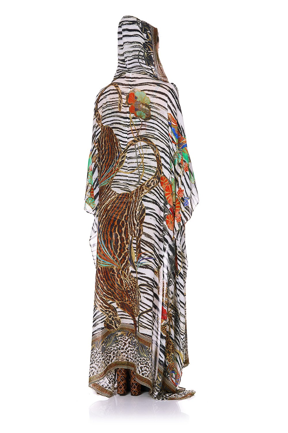 OVERSIZED ROBE COSMIC CONFLICT