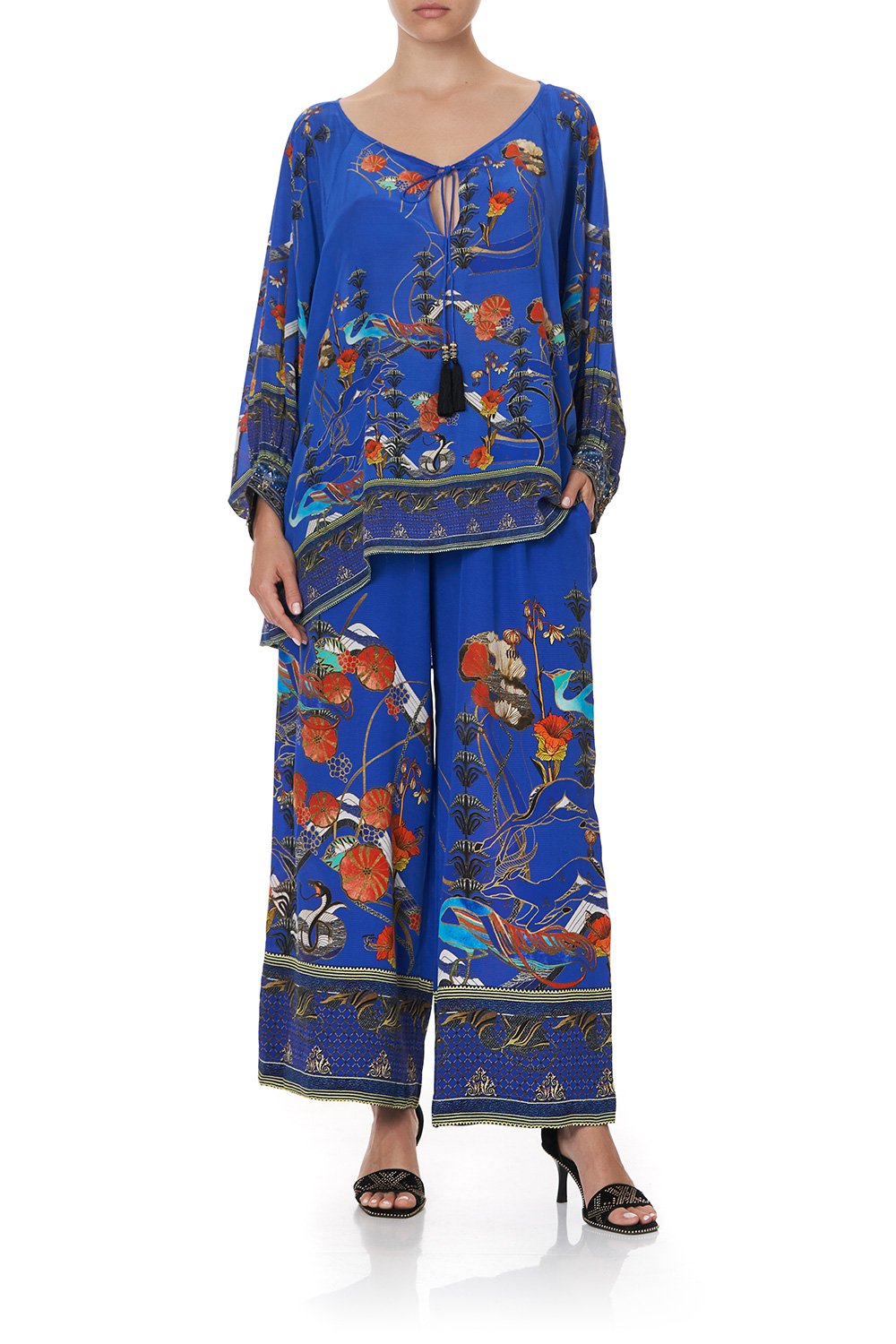 RAGLAN SLEEVE BLOUSE WITH CUFF TREE OF LIFE