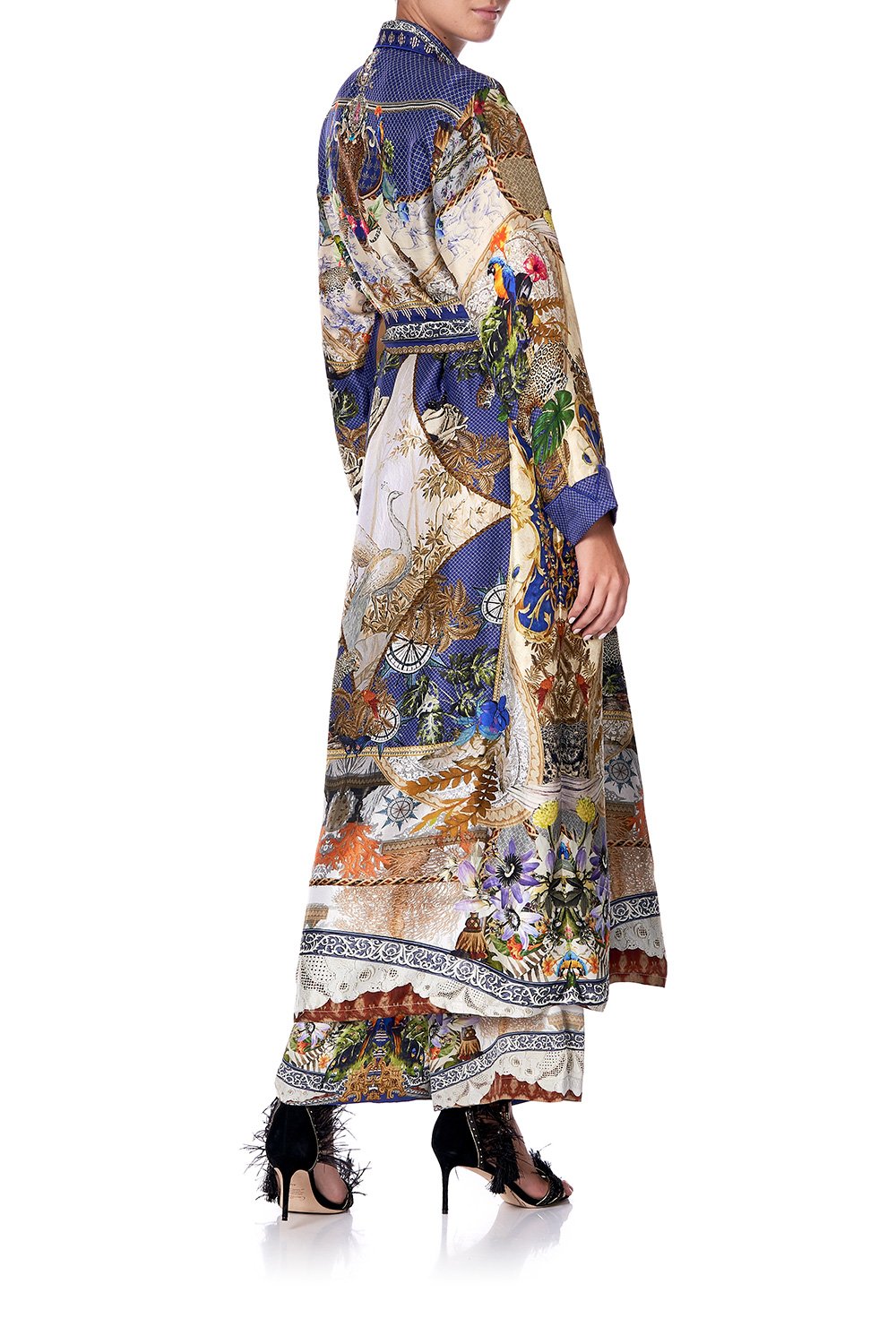 LONG ROBE WITH TIE MUSE NOVELS