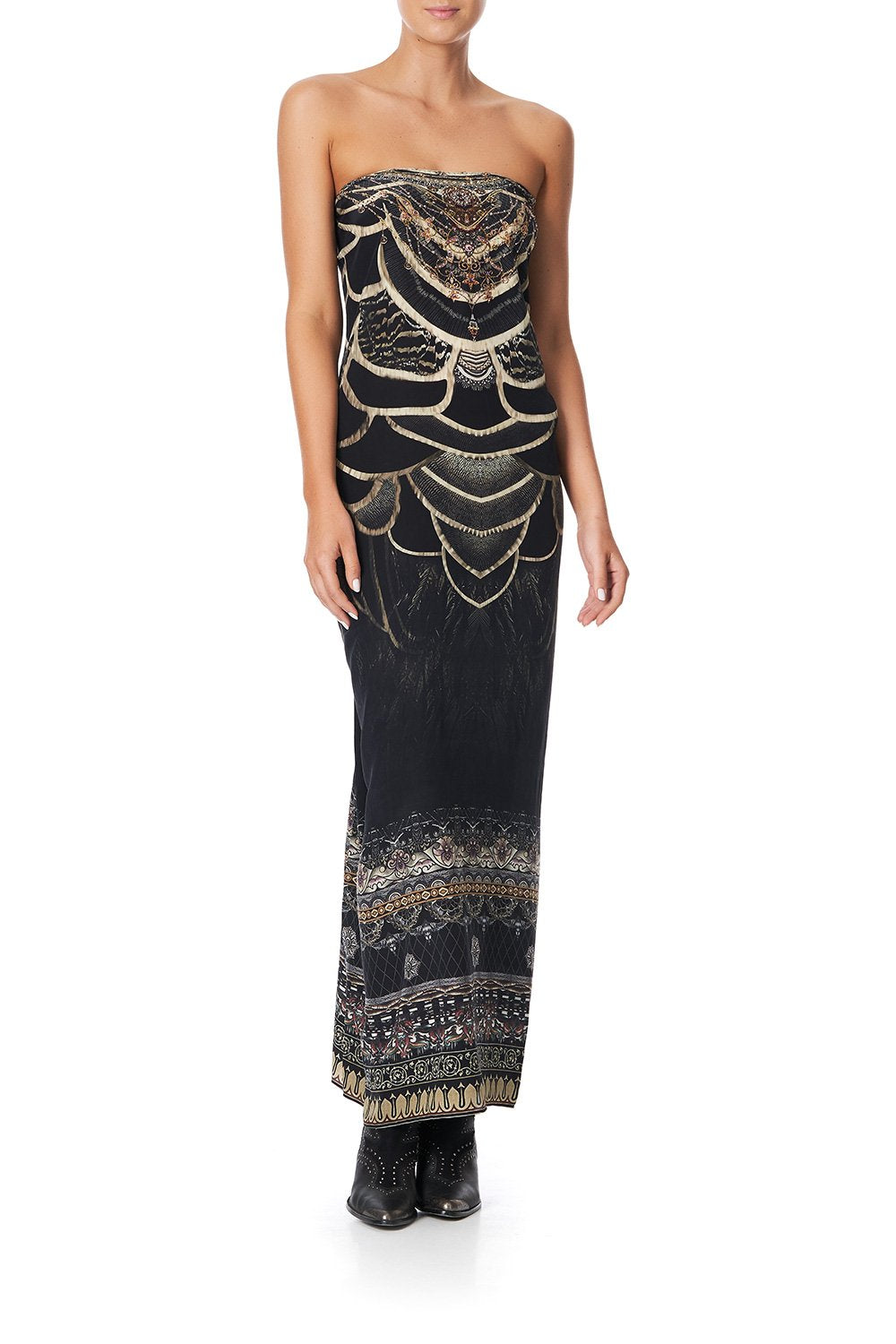 ROUND NECK KAFTAN UNDER A FULL MOON