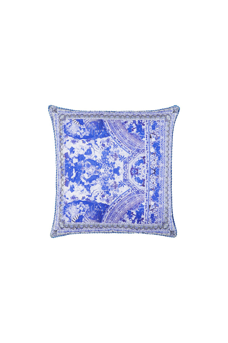 SMALL SQUARE CUSHION LADY LAKE main image 1