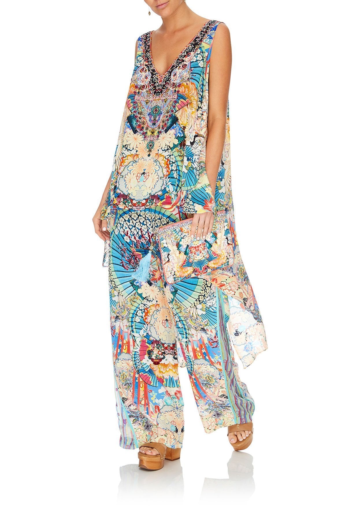 V-NECK TOP WITH SPLIT BACK MISO IN LOVE