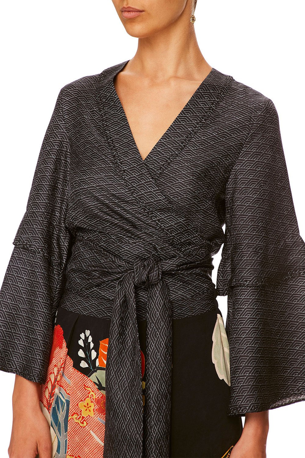 CAMILLA KISSING THE SUN WRAP FRONT TOP W LONG SLEEVE