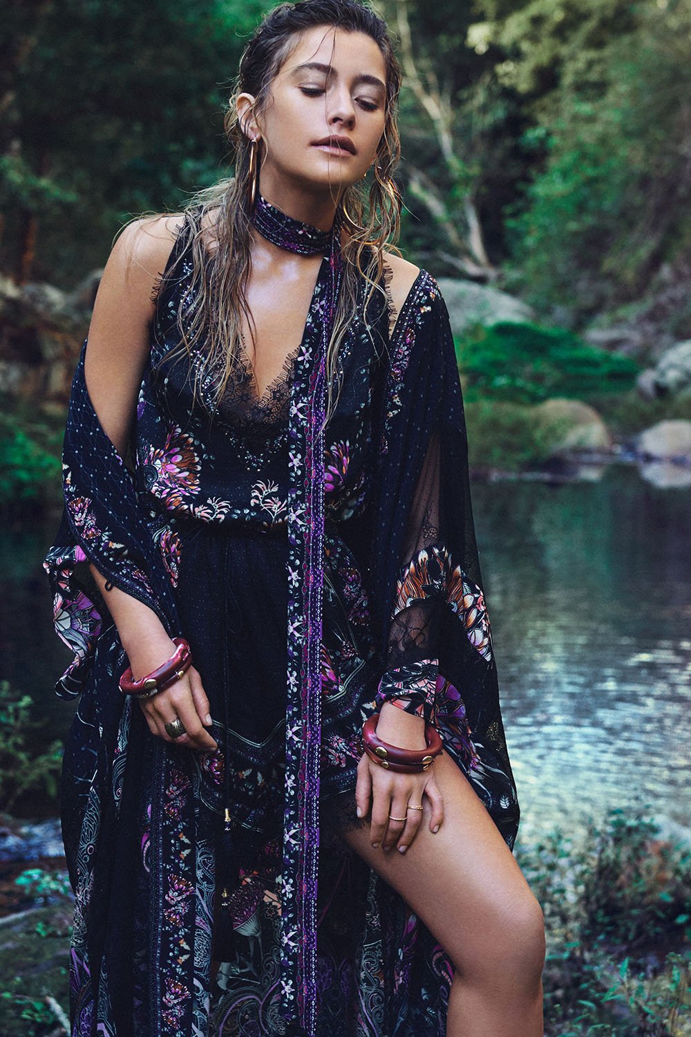 V-NECK LACE PLAYSUIT RESTLESS NIGHTS