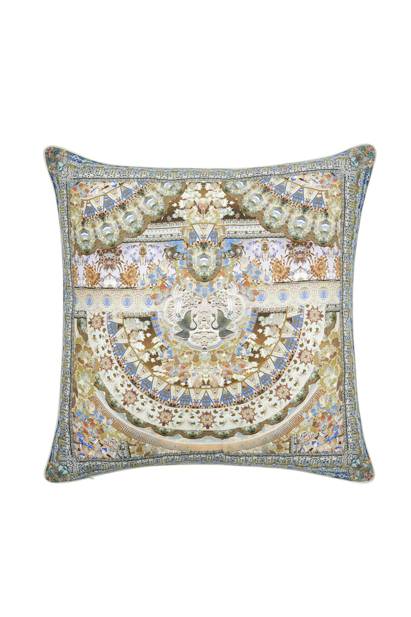 LARGE SQUARE CUSHION THIS CHARMING WOMAN