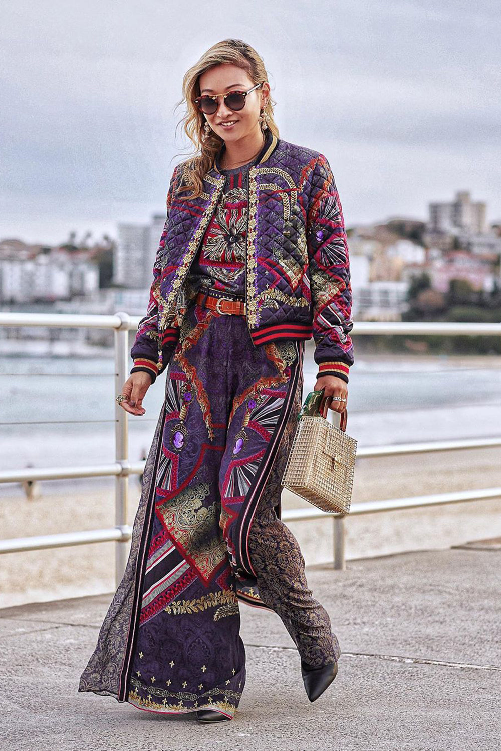 REVERSIBLE BOMBER JACKET THIS CHARMING WOMAN