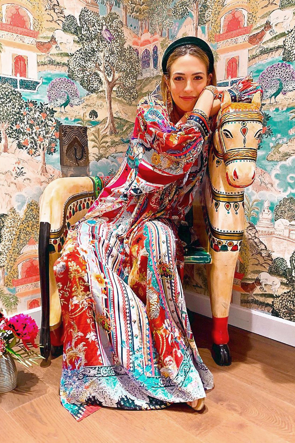 RAGLAN SLEEVE DRESS WITH CUFFS COSTUME PARTY