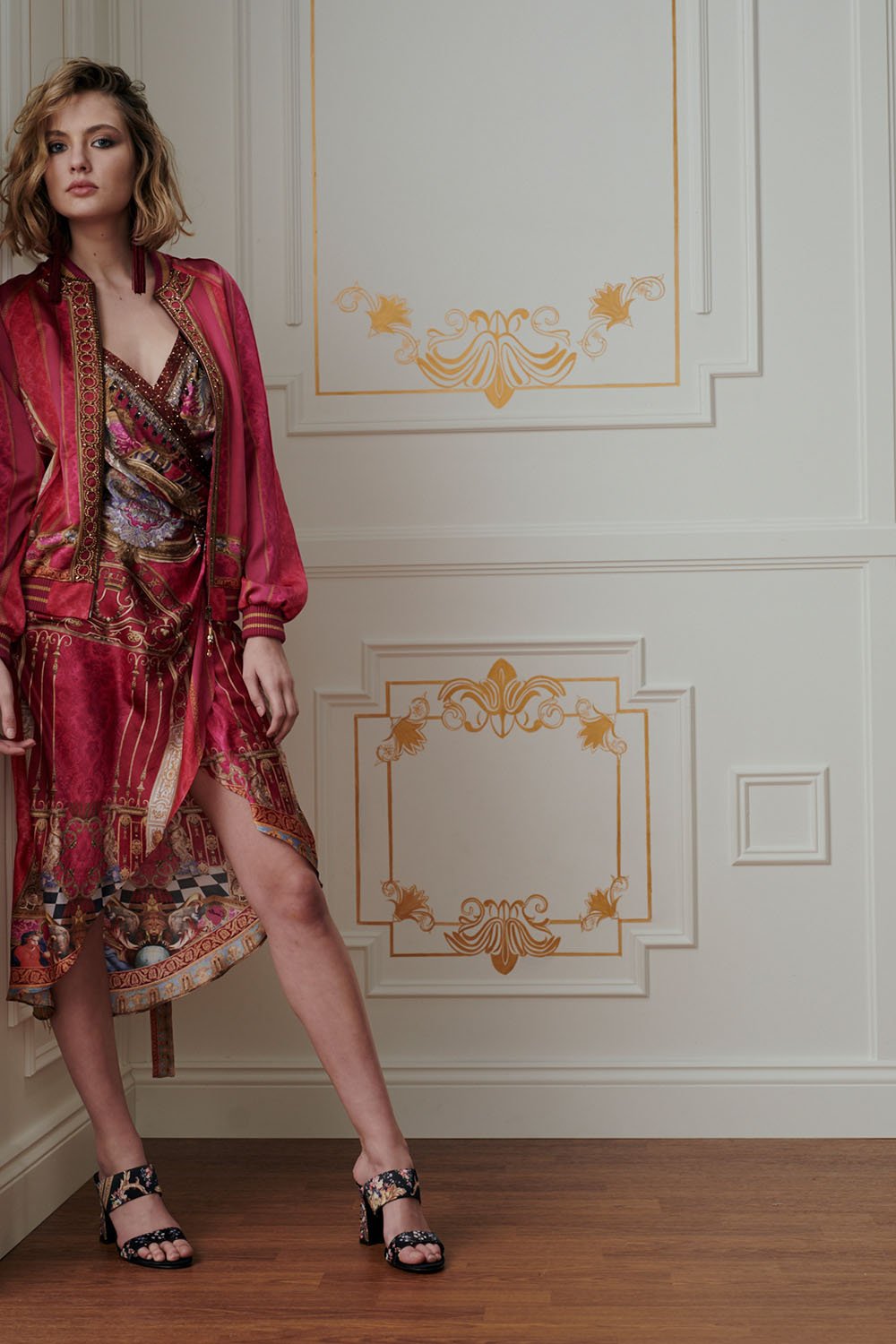 RAGLAN SLEEVE BOMBER JACKET LOUNGE HOUR