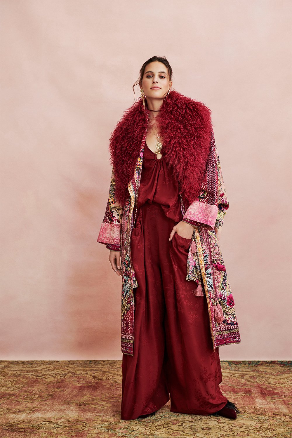 WIDE LEG PANT WITH GATHERED POCKETS BURGUNDY