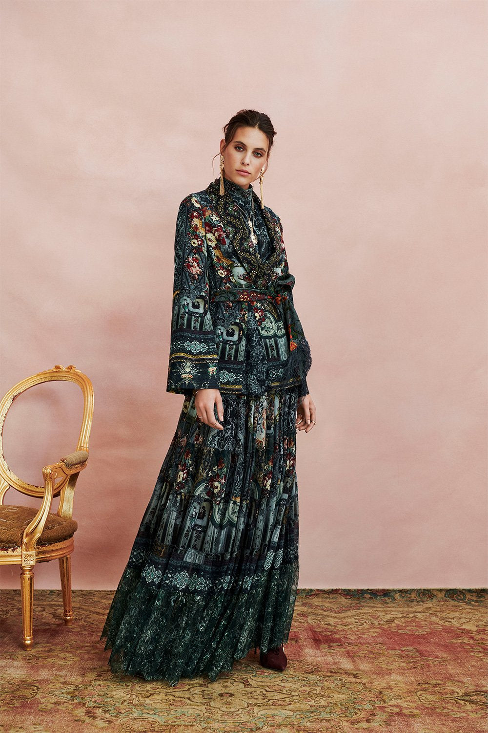 LOOSE JACKET WITH GODETS HOTEL BOHEME