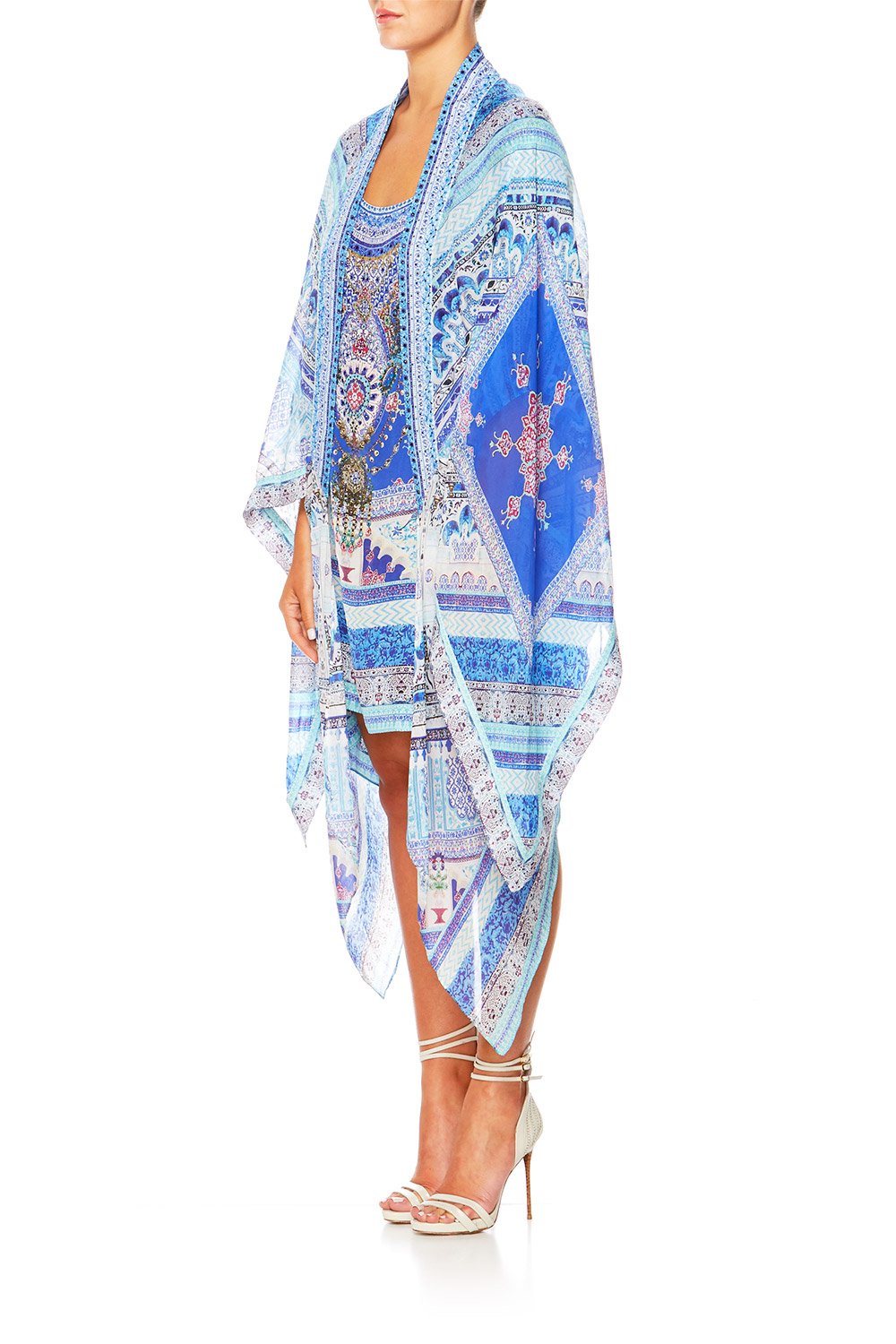 STRENGTH IN RAYS LONG DRAPED ROBE