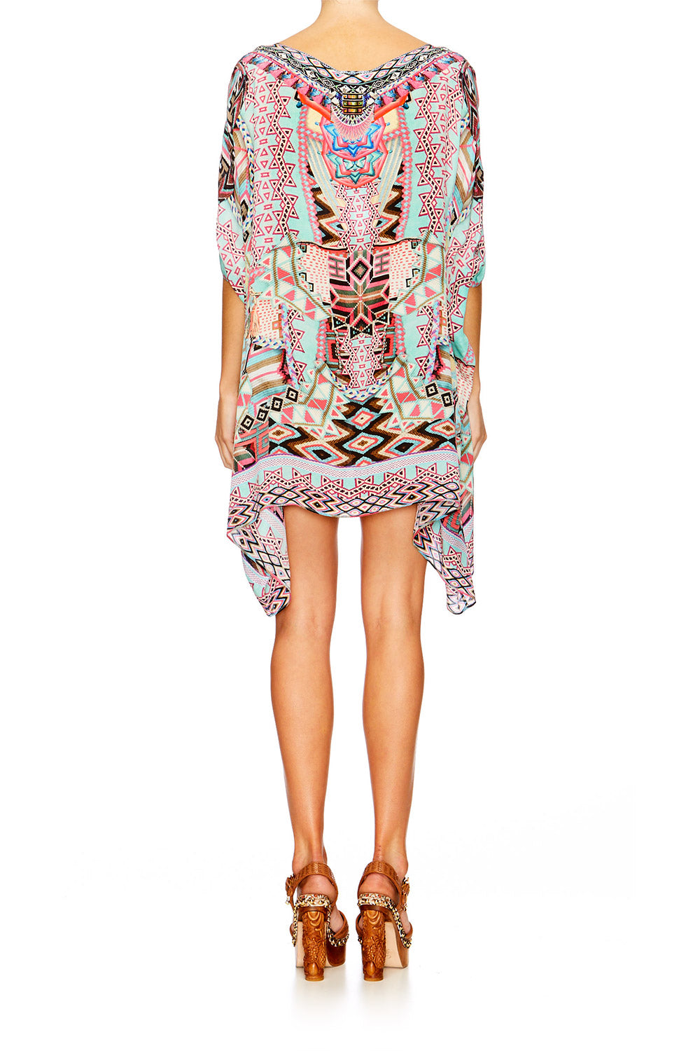 MOCHILLA CHILLER SHORT ROUND NECK KAFTAN