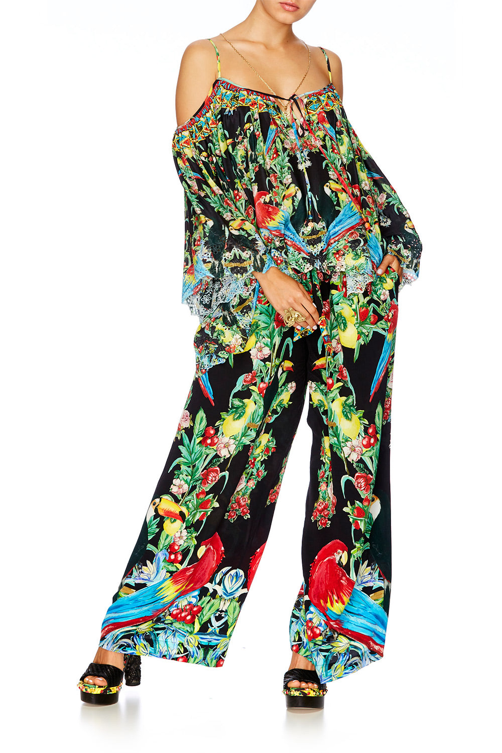 TOUCAN PLAY LONG SLEEVE DROP SHOULDER TOP