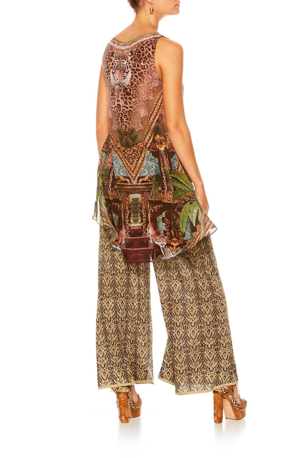 THE GYPSY LOUNGE LONG BACK SCOOP NECK SINGLET