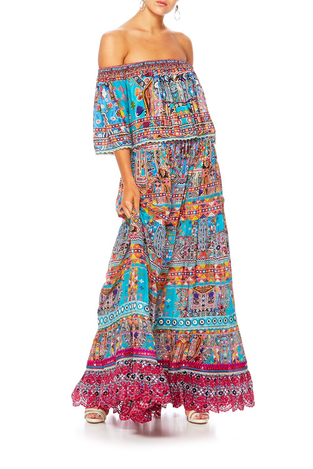 FAMILY GATHERING LONG ROBE W TIE