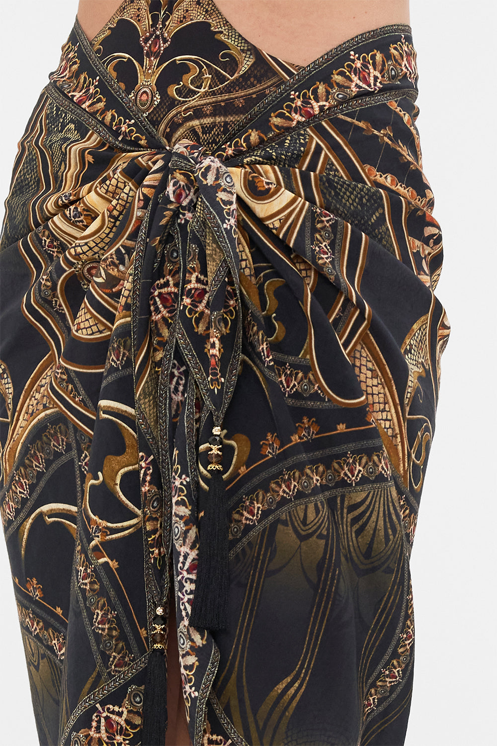 CAMILLA sarong in Nouveau Noir print