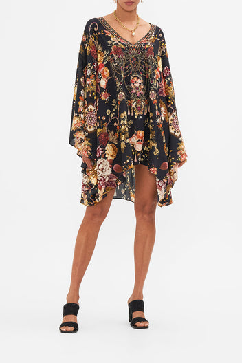 RAGLAN SLEEVE FLARED KAFTAN THE CALL OF THE BANSHEE