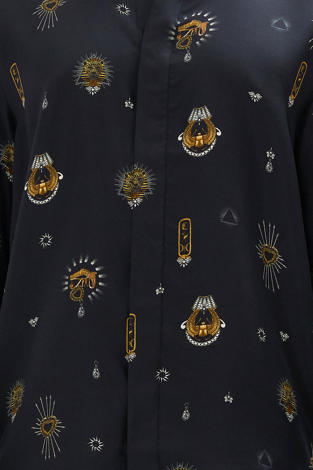 LONG SLEEVE HIDDEN PLACKET SHIRT CALL ME CLEOPATRA