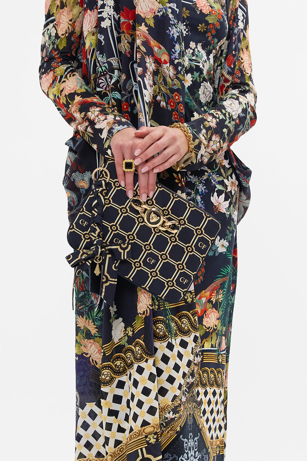 BRAIDED STRAP CLUTCH PALACIO POETRY