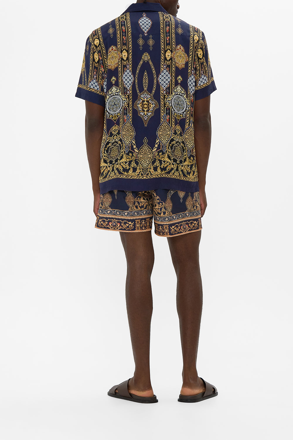 The CAMILLA SHORT SLEEVE CAMP COLLARED SHIRT THE IMPERIAL GATE in our  print.