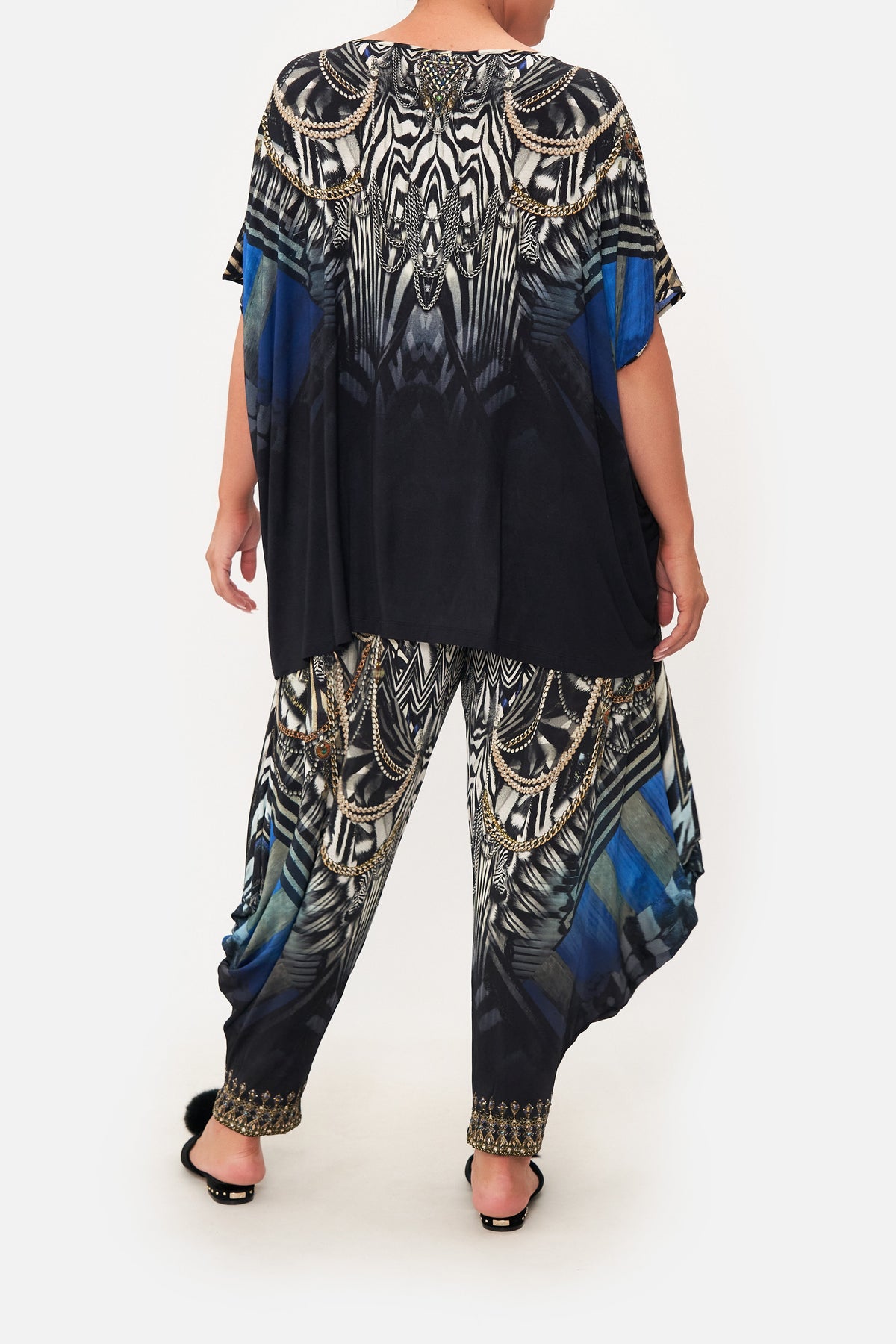 LOOSE FIT ROUND NECK TEE KNIGHT OF THE WILD