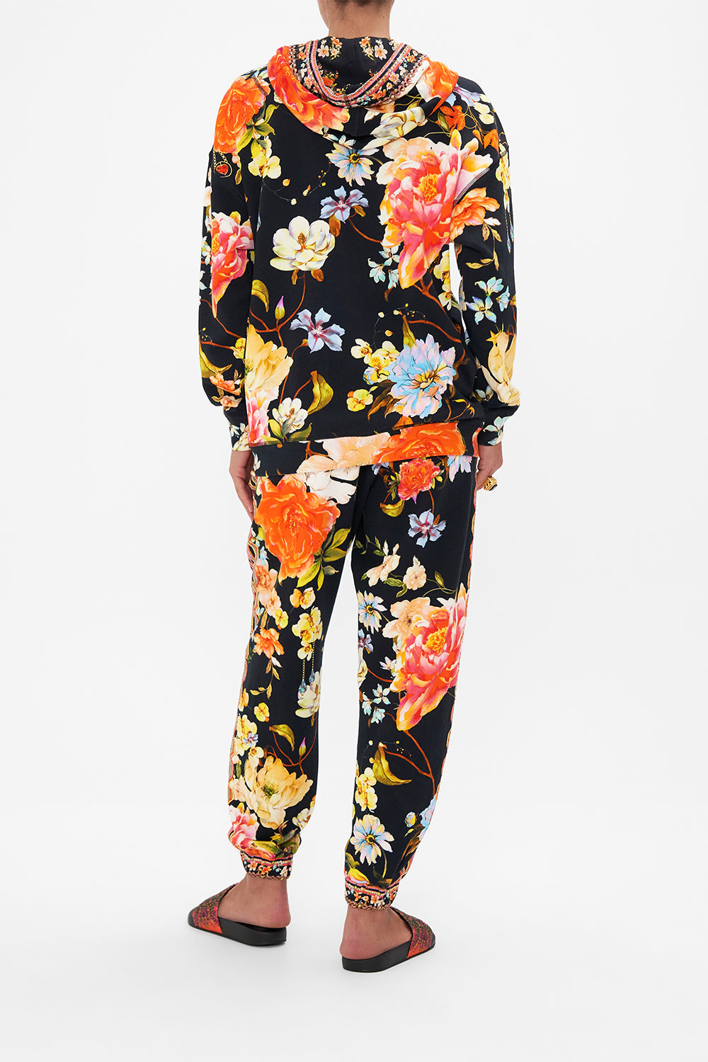 HOODY WITH POCKETS SECRET HISTORY