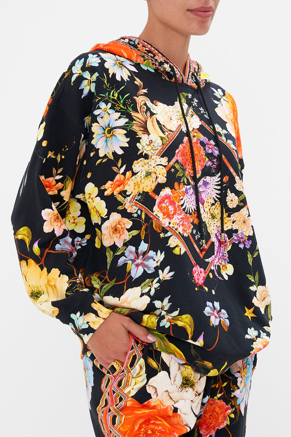 HOODY WITH POCKETS SECRET HISTORY