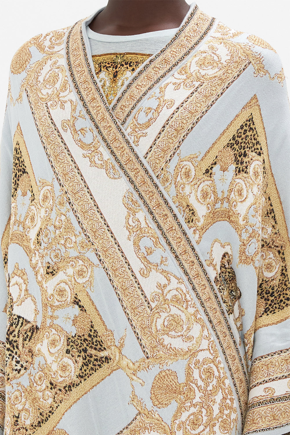 THROW OVER PALAZZO PRIDE – CAMILLA