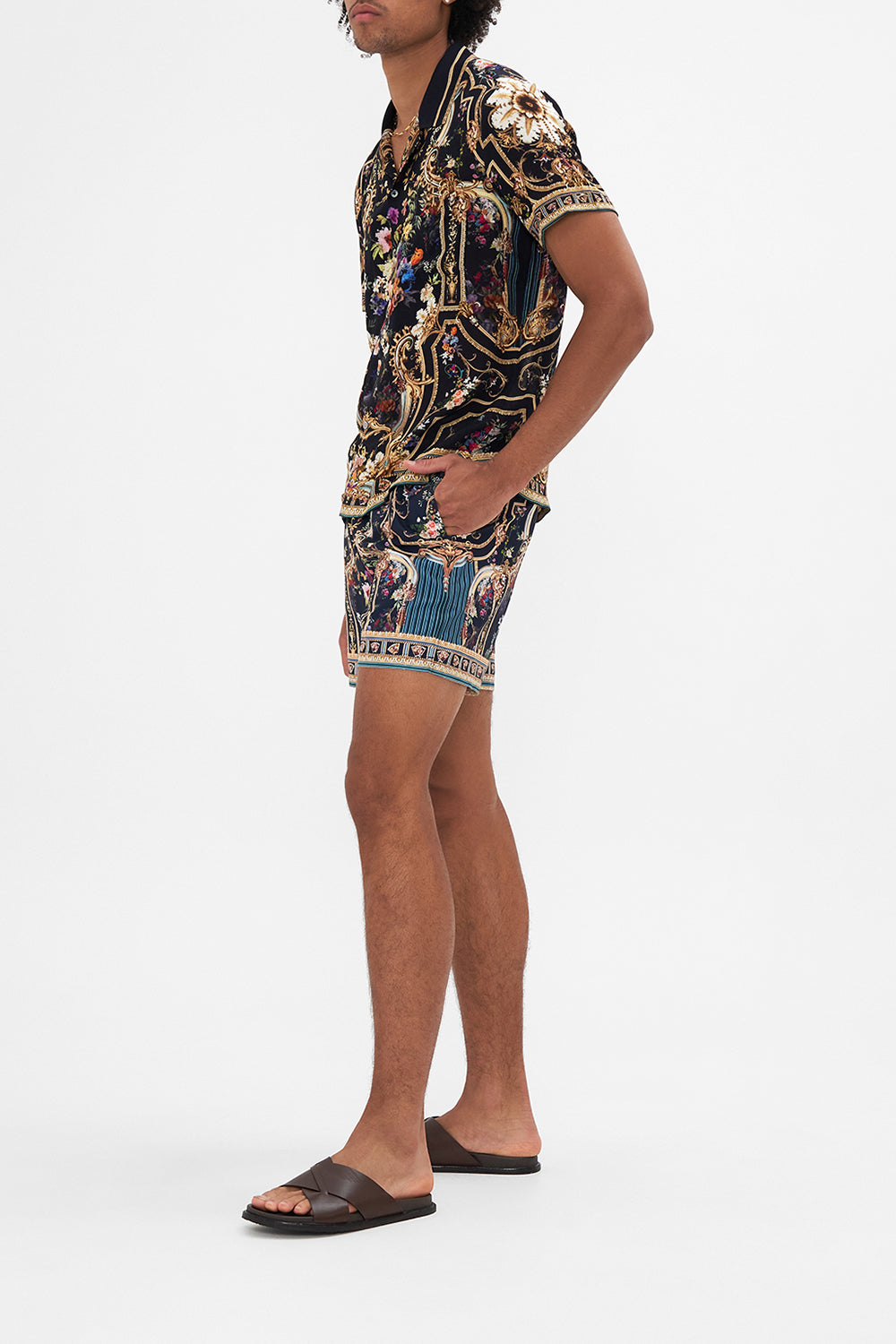 SHORT SLEEVE CAMP COLLARED SHIRT PLAY YOUR CARDS RIGHT