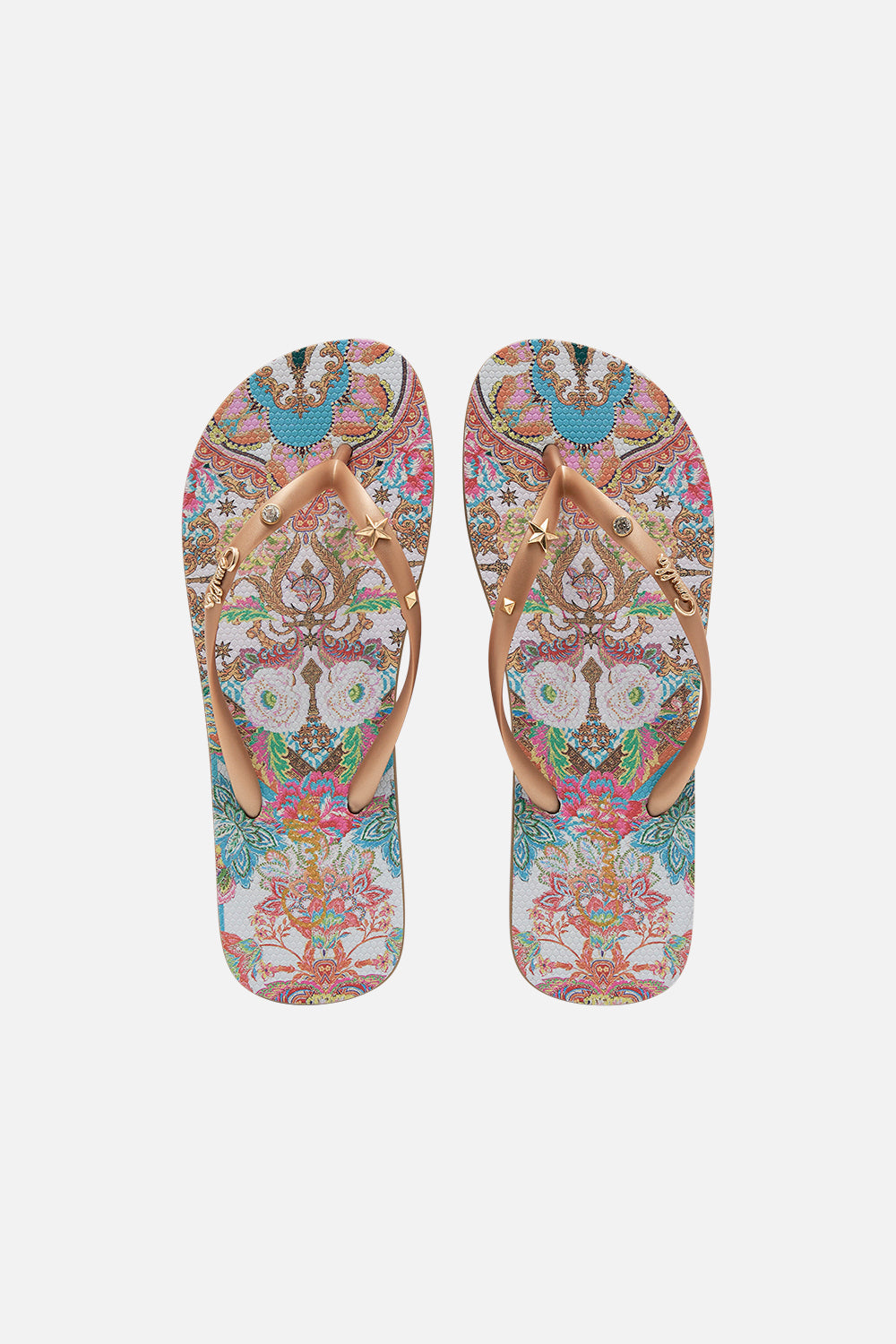 THONGS AN ITALIAN WELCOME