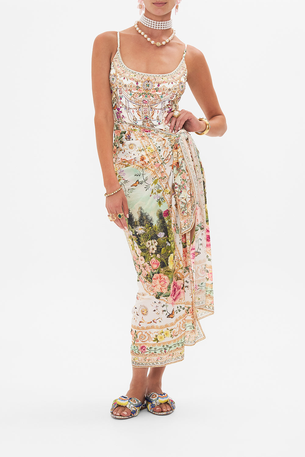 LONG SARONG LEOS BOUQUET