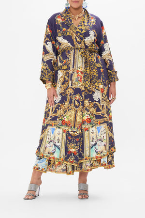 Front view of curvy model wearing CAMILLA plus size silk robe in Venice Vignette print 
