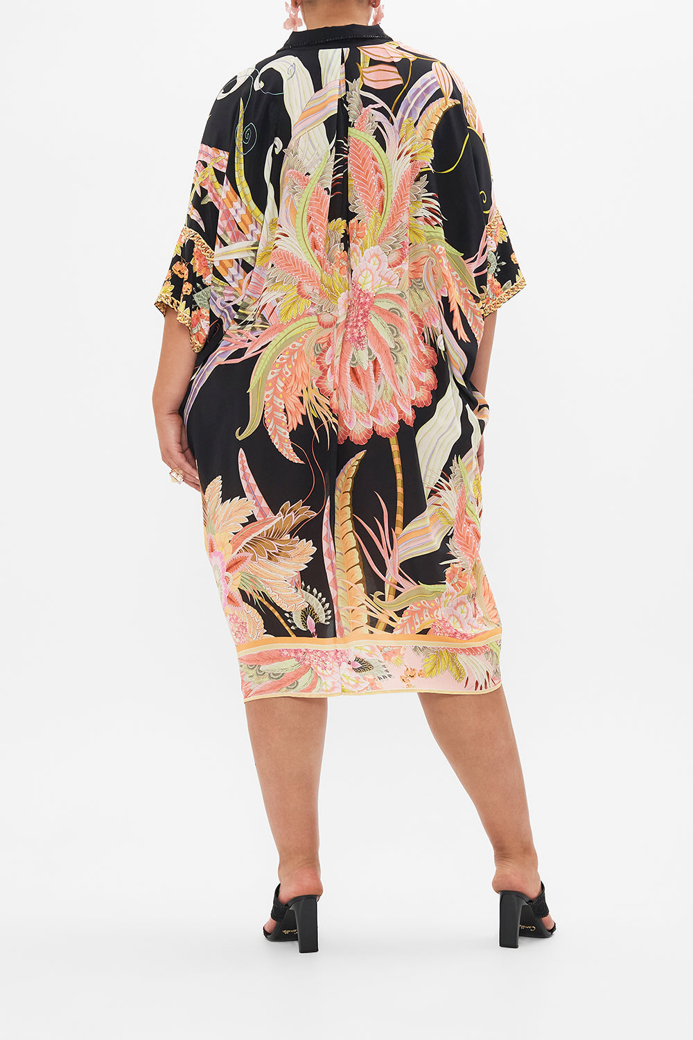 BATWING KAFTAN LADY OF THE MOON