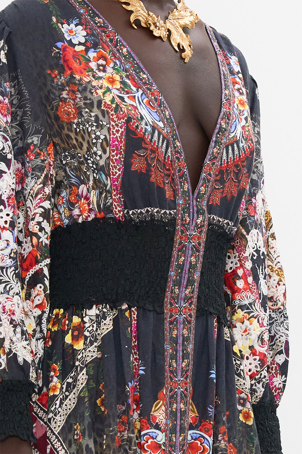 CAMILLA maxi dress in Volendam Dolls print