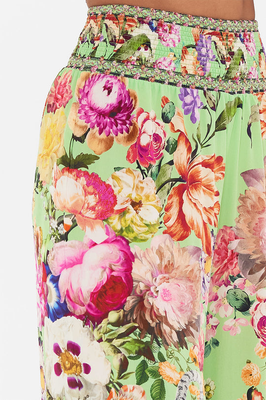 SHIRRED WAIST PANT MOON AND BACK