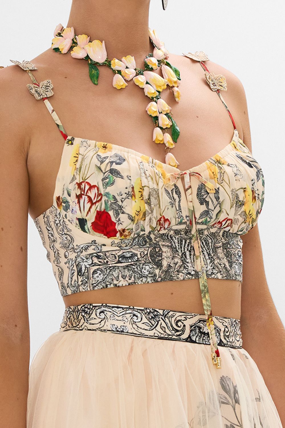 CLANE VOLUME GATHERED CAMI TOP