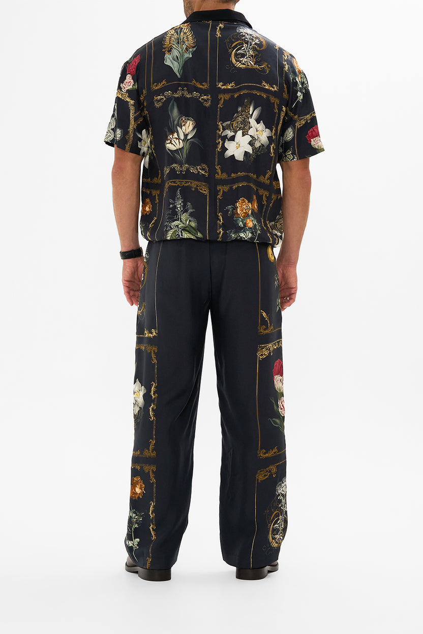 SHORT SLEEVE CAMP COLLARED SHIRT MAGIC IN THE MANUSCRIPTS