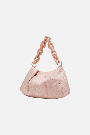 SMALL CLUTCH WITH CHAIN SOLID PINK – CAMILLA