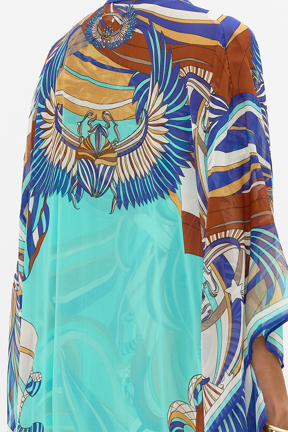 The CAMILLA KIMONO LAYER WITH COLLAR OASIS ORACLE in our  print.