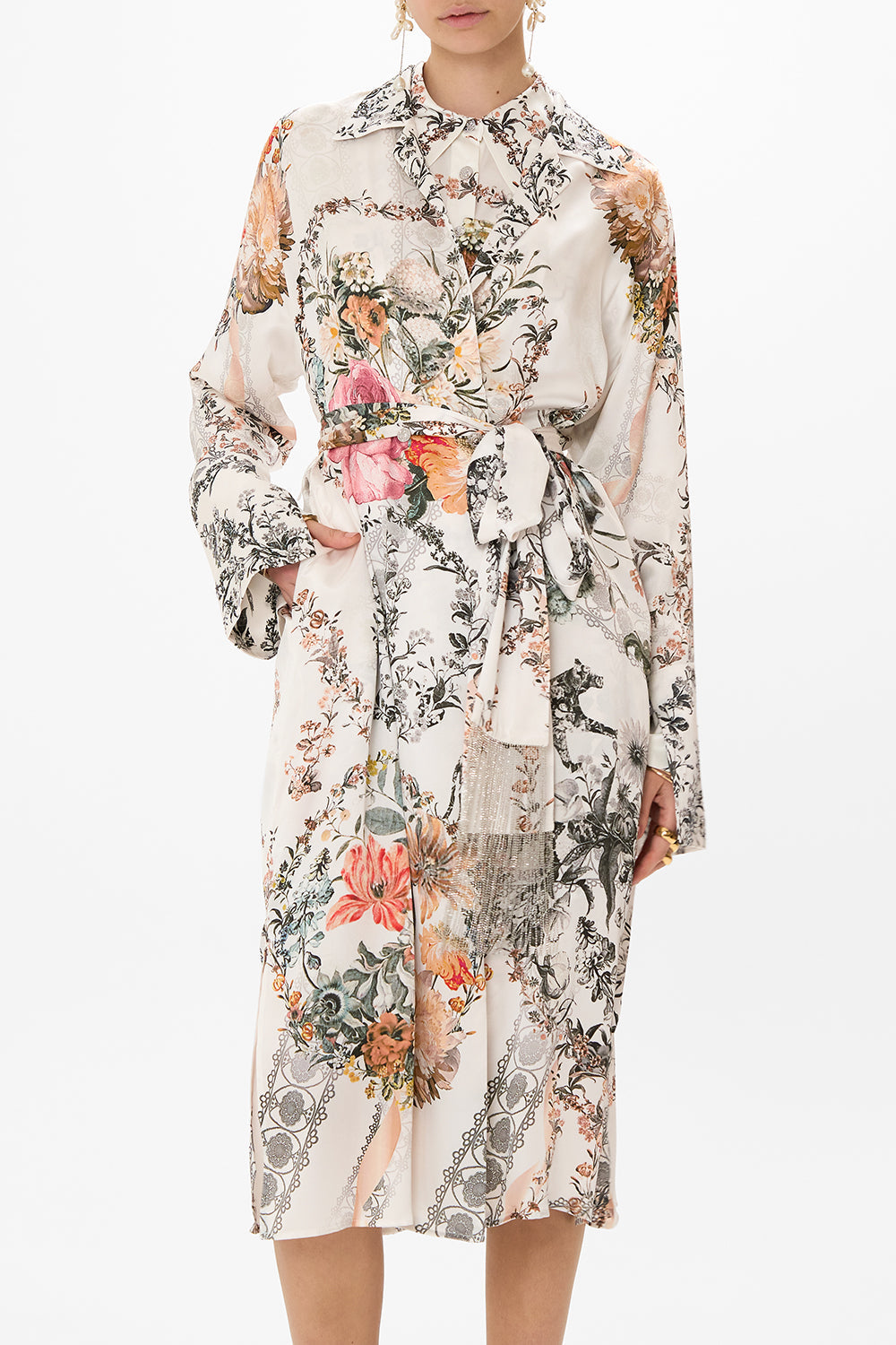 CAMILLA white floral print silk coat in De Haar Memoirs print