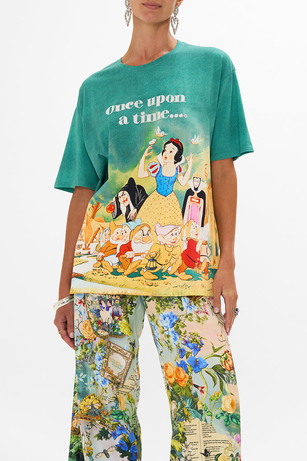Disney CAMILLA band tee in The Kindest One of All print