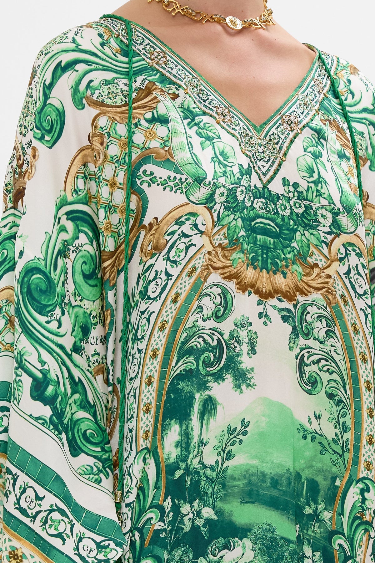 V NECK KAFTAN WITH TIES CORRIDOR OF CALM